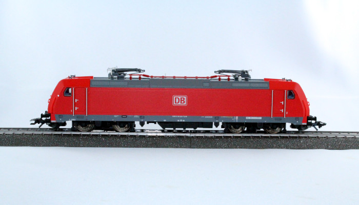Baureihe 146 240-7 von MÃ¤rklin